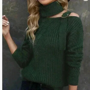 AMAZON  BRAND | Women's Dark Green Cold Shoulder Oversized Knitted Sweat…